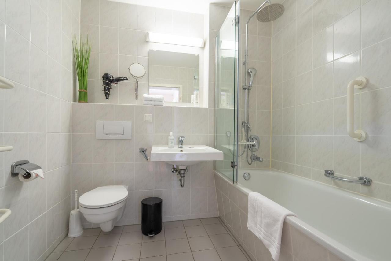 Feriendorf Rugana - Komfort Appartement Mit 1 Schlafzimmer Und Terrasse B47 Дранске Екстериор снимка